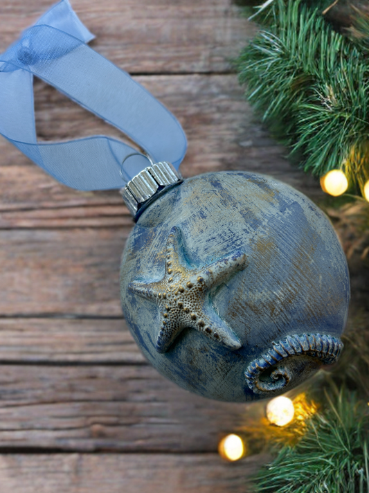 Seaside Beachy Ornaments Starfish and Seahorse